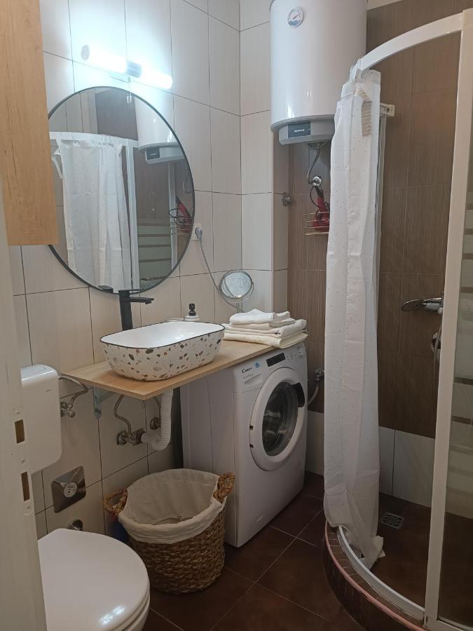 Old Salona Apartment ภายนอก รูปภาพ
